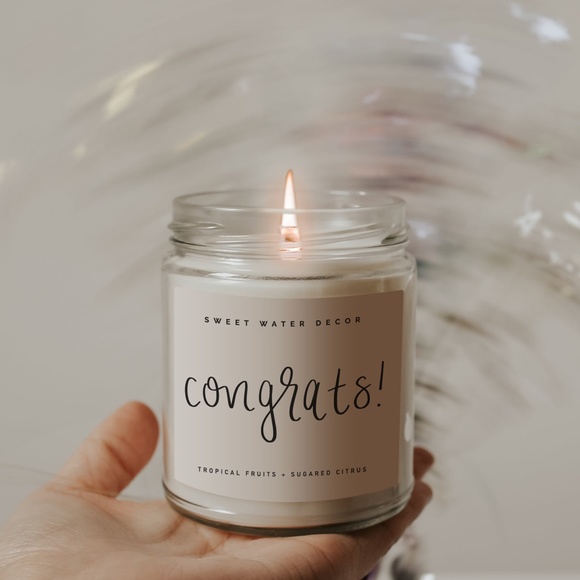 CONGRATS! SOY CANDLE - Picture 2 of 4